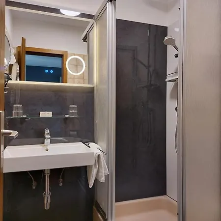 Hotel Garni Brauerei Keller 3*