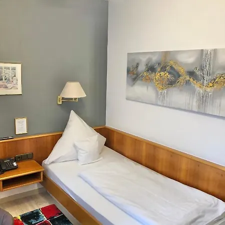 Hotel Garni Brauerei Keller 3*